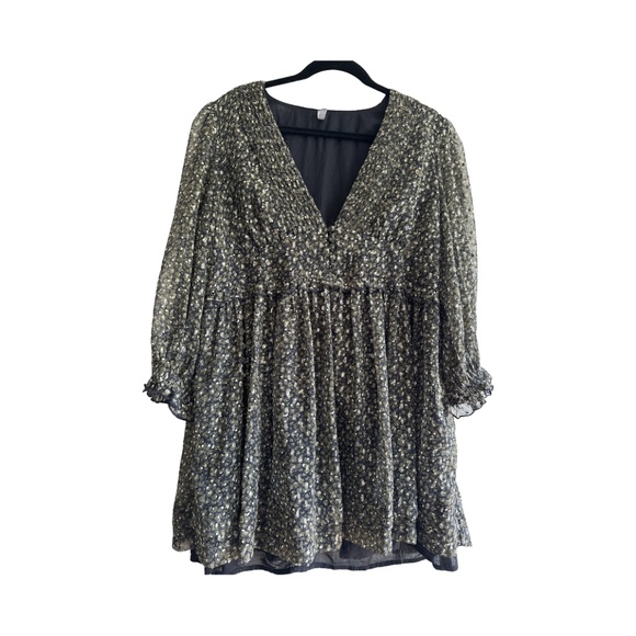 Urban Outfitters Dresses & Skirts - Urban Outfitters - Chiffon - Metallic Green Black - Long Sleeve - Dress - M